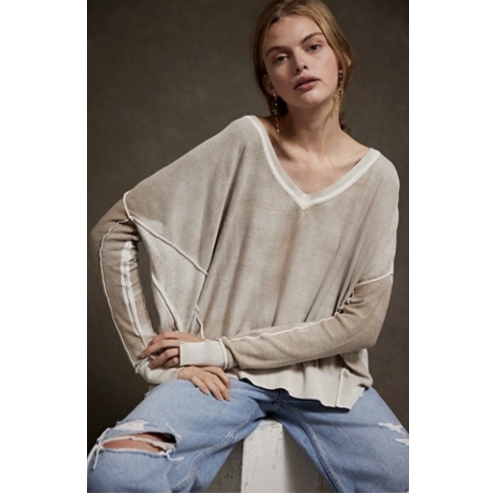 Free People Beige V-Neck Lightweight Sweater
